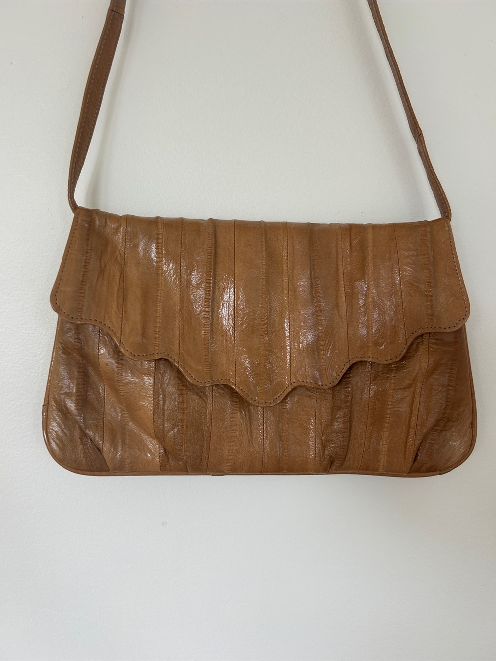 Vintage Scalloped Tan Shoulder Bag, Hand Bag, or Clutch